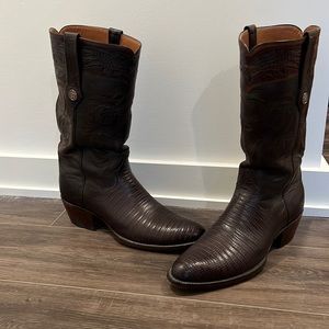 Like new, custom, lizard skin, cowboy boots by j.b.hill